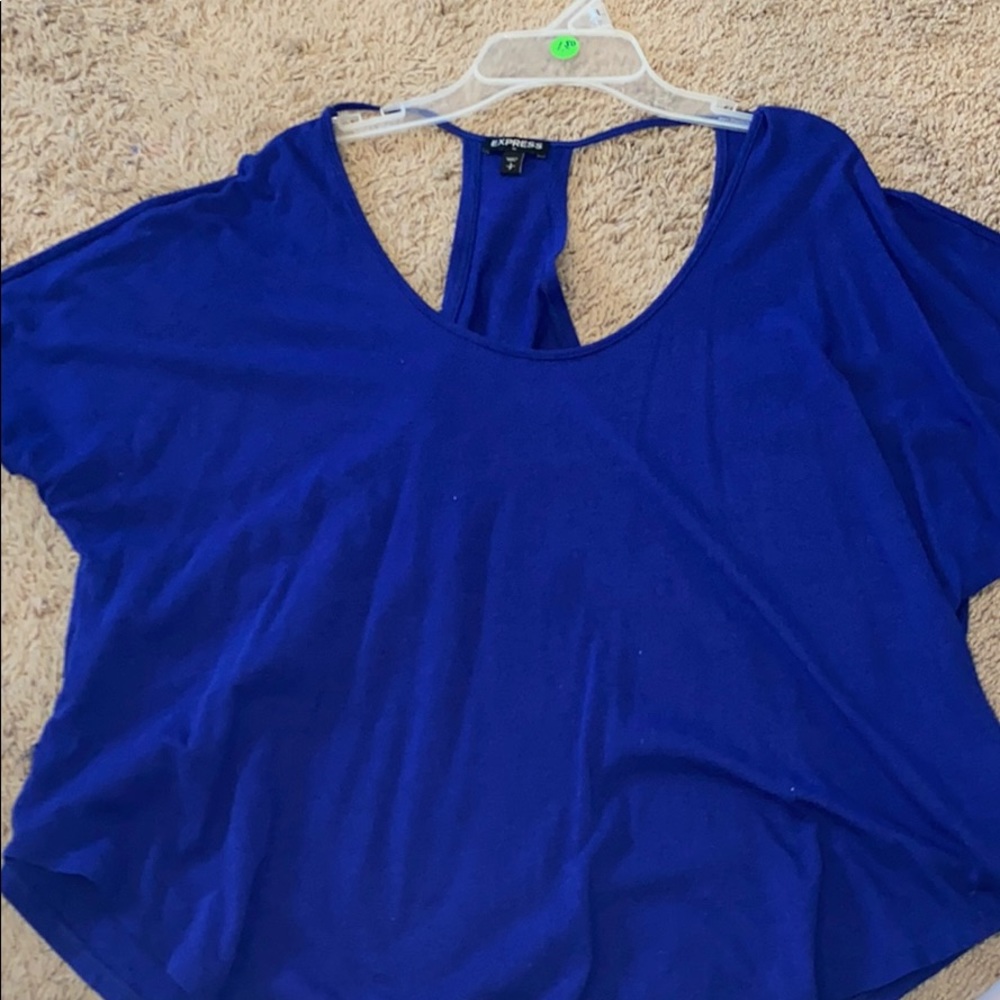 Woman’s tee